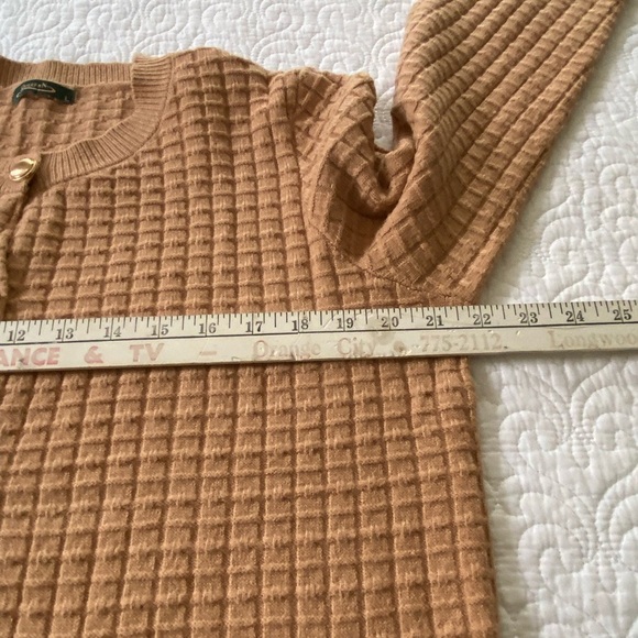 OfeefaN Amazon Waffle Knit Cardigan Old Money Minimalist Parisian Chic Size L - Picture 10 of 11